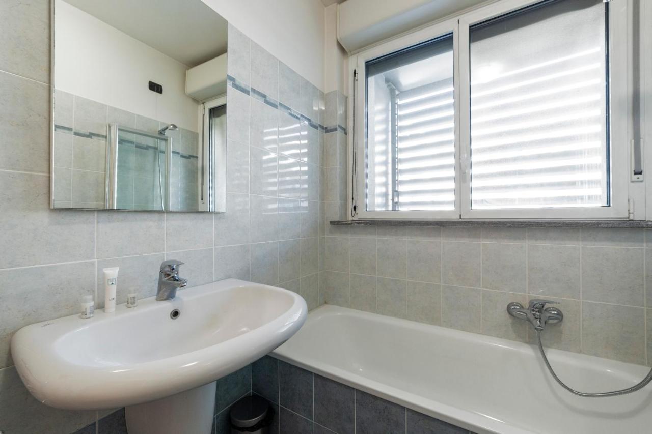 Apartment Rogoredo Apt With Terrace! *